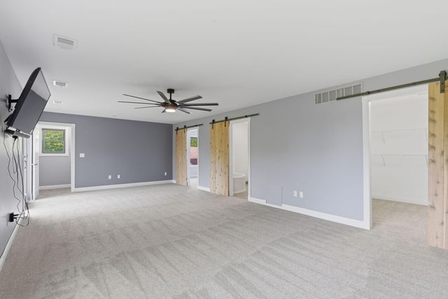 10370 Joliet Street, St. John, IN 46373