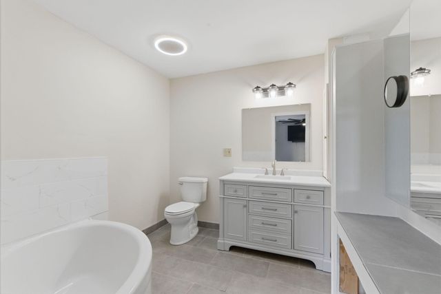 10370 Joliet Street, St. John, IN 46373