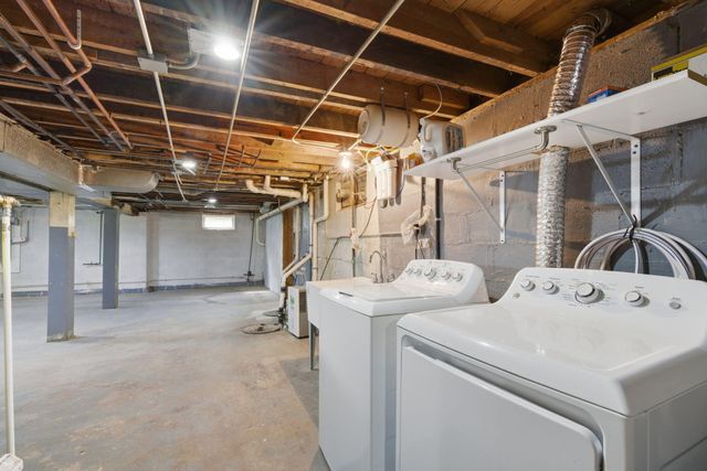 10370 Joliet Street, St. John, IN 46373