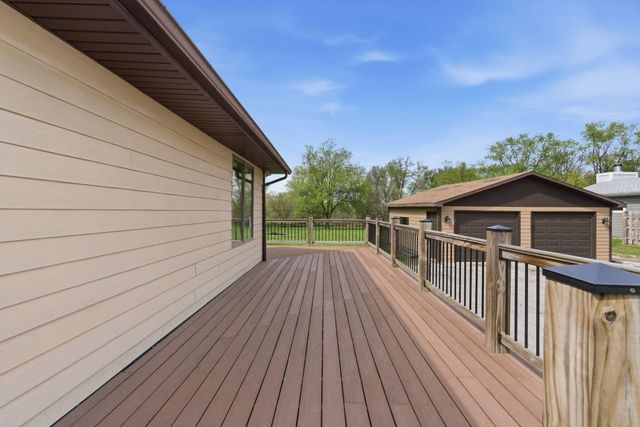 10370 Joliet Street, St. John, IN 46373