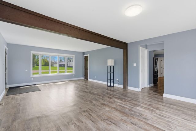 10370 Joliet Street, St. John, IN 46373