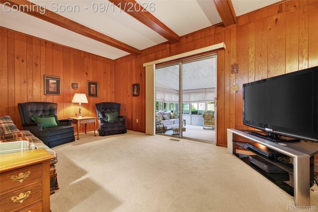 411 Tanview Drive, Oxford Charter Township, MI 48371