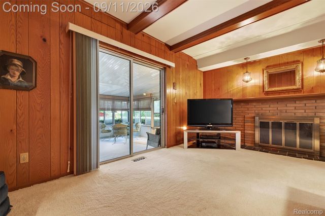 411 Tanview Drive, Oxford Charter Township, MI 48371