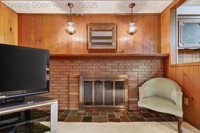411 Tanview Drive, Oxford Charter Township, MI 48371
