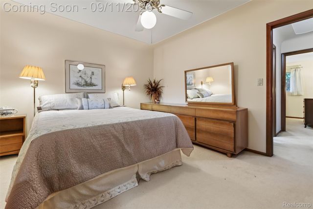 411 Tanview Drive, Oxford Charter Township, MI 48371