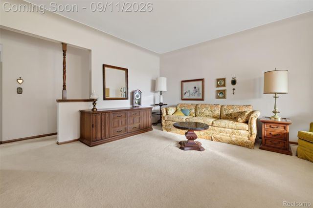 411 Tanview Drive, Oxford Charter Township, MI 48371