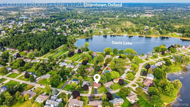 411 Tanview Drive, Oxford Charter Township, MI 48371
