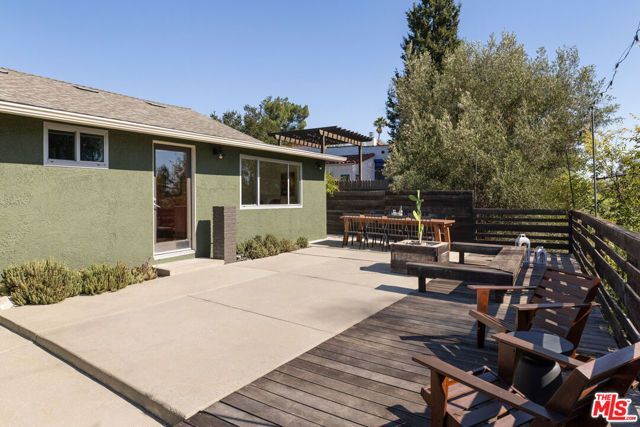 853 Tipton Terrace, Los Angeles, CA 90042