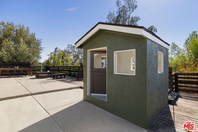 853 Tipton Terrace, Los Angeles, CA 90042