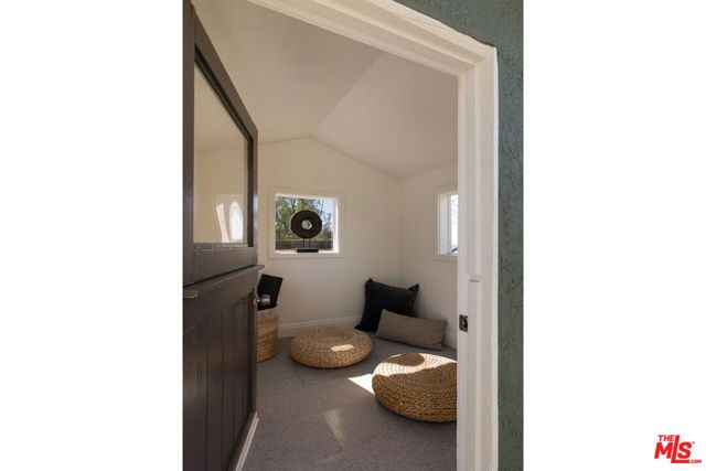 853 Tipton Terrace, Los Angeles, CA 90042