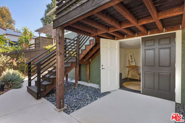 853 Tipton Terrace, Los Angeles, CA 90042