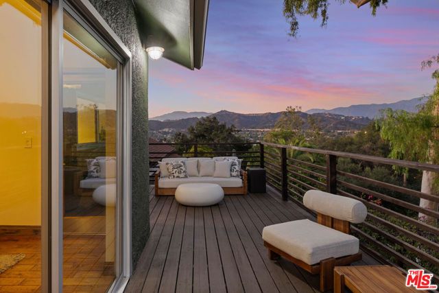 853 Tipton Terrace, Los Angeles, CA 90042