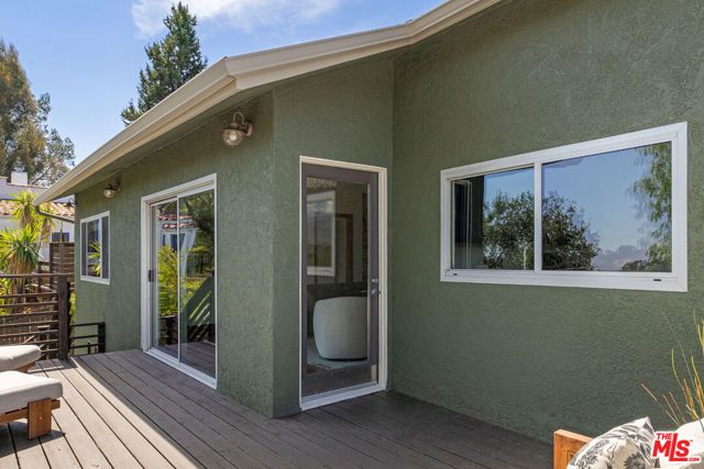 853 Tipton Terrace, Los Angeles, CA 90042