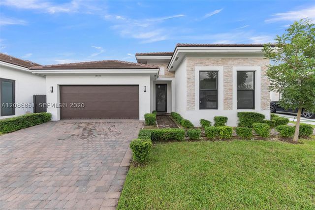 19447 SW 124th Ct, Miami, FL 33177