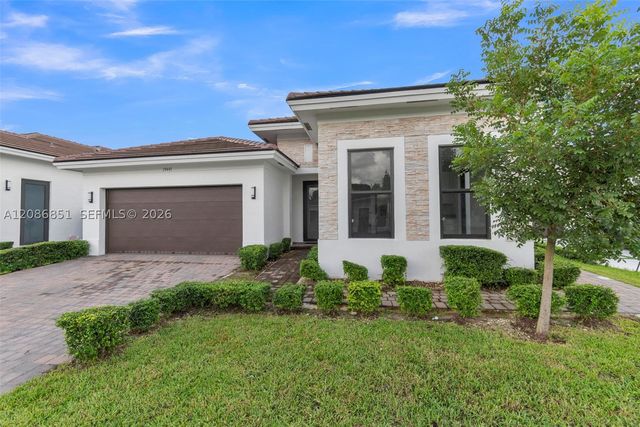 19447 SW 124th Ct, Miami, FL 33177