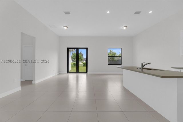 19447 SW 124th Ct, Miami, FL 33177