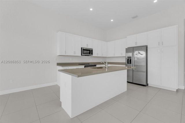 19447 SW 124th Ct, Miami, FL 33177