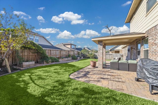 2209 Valley Blossum Lane, League City, TX 77573