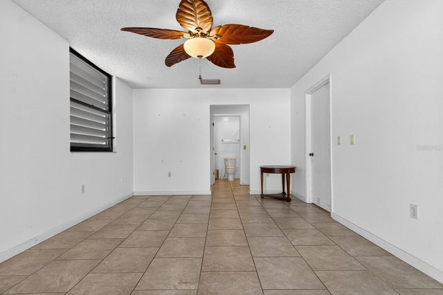 318 TIMBERLAKE DRIVE, Bradenton, FL 34210