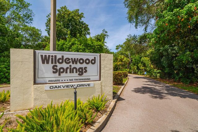 318 TIMBERLAKE DRIVE, Bradenton, FL 34210