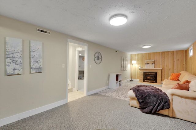 7319 E Maxwell Ave, Spokane Valley, WA 99212