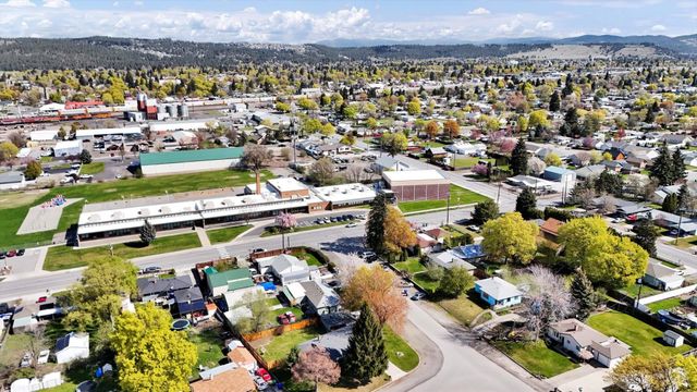 7319 E Maxwell Ave, Spokane Valley, WA 99212