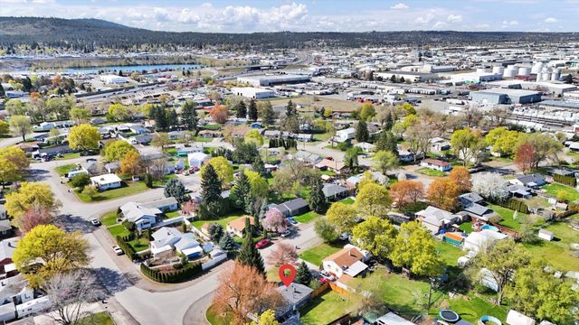 7319 E Maxwell Ave, Spokane Valley, WA 99212