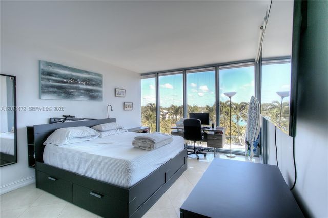 601 NE 36th Street 710, Miami, FL 33137
