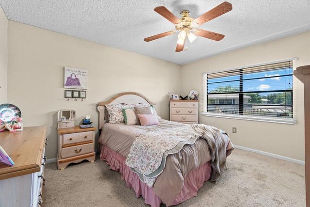 4 Stratford Drive E B, Boynton Beach, FL 33436