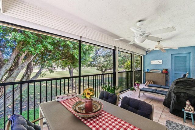 4 Stratford Drive E B, Boynton Beach, FL 33436