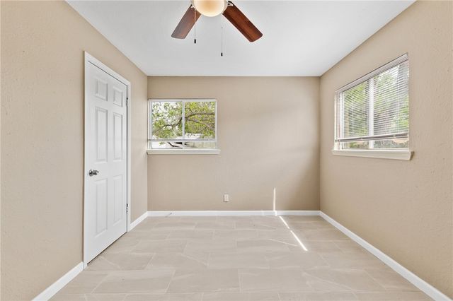 629 Robert Dr, Corpus Christi, TX 78412