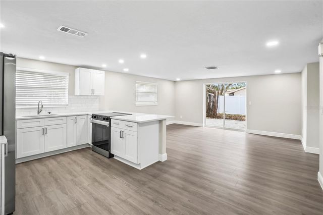 649 GOLF AND SEA BOULEVARD, Apollo Beach, FL 33572