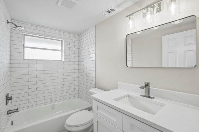 649 GOLF AND SEA BOULEVARD, Apollo Beach, FL 33572