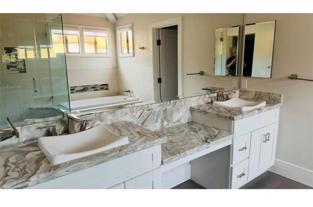 605 Bay Hill, Newport Beach, CA 92660