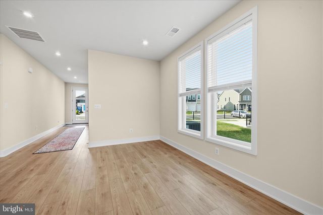 104 WAGTAIL LN, Winchester, VA 22603
