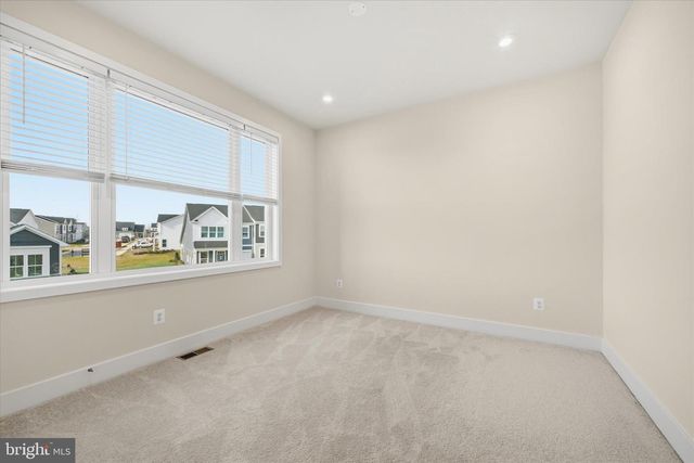 104 WAGTAIL LN, Winchester, VA 22603