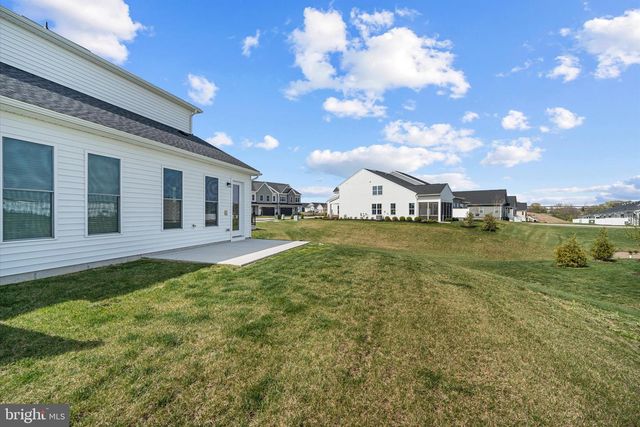 104 WAGTAIL LN, Winchester, VA 22603