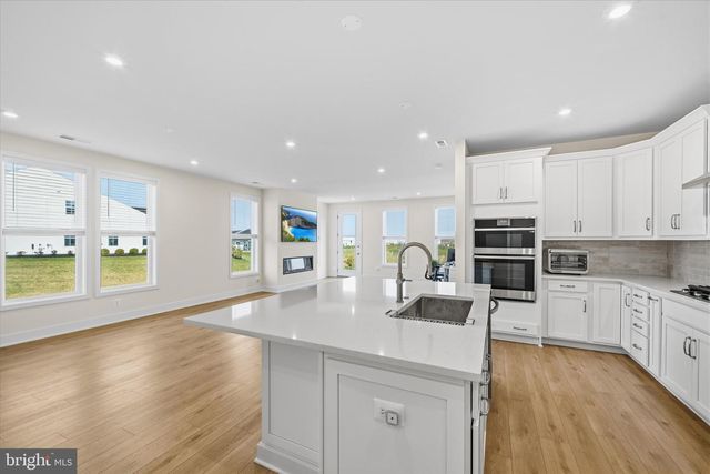 104 WAGTAIL LN, Winchester, VA 22603