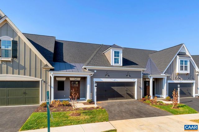 3 DeCERBO TERR, Charlottesville, VA 22901
