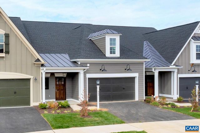 3 DeCERBO TERR, Charlottesville, VA 22901