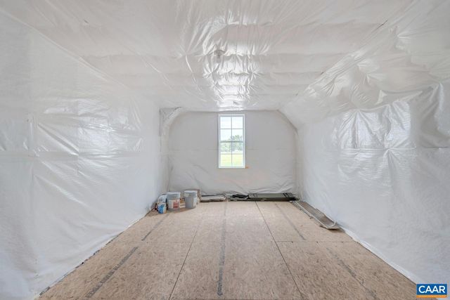 3 DeCERBO TERR, Charlottesville, VA 22901