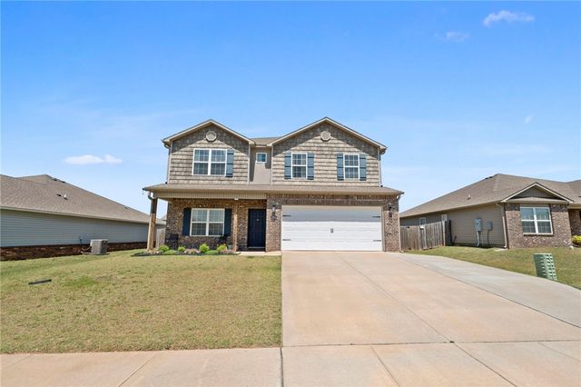 2504 Hickory Wood Avenue, Lowell, AR 72745