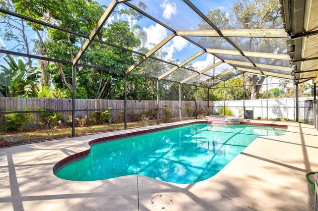 4405 BEAUCHAMP COURT, Sarasota, FL 34243