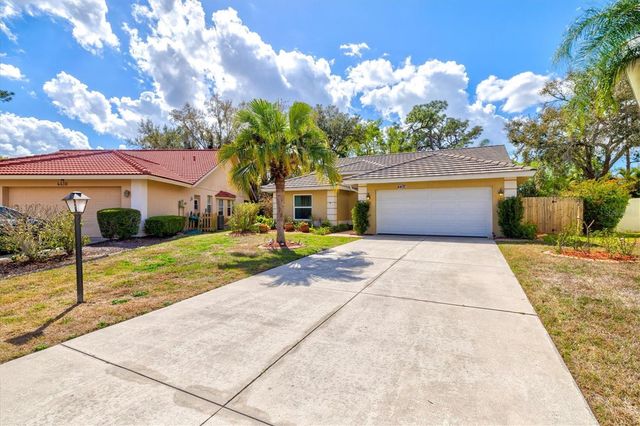 4405 BEAUCHAMP COURT, Sarasota, FL 34243