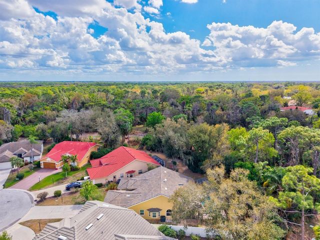 4405 BEAUCHAMP COURT, Sarasota, FL 34243