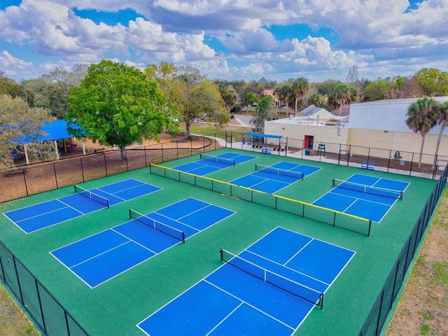 4405 BEAUCHAMP COURT, Sarasota, FL 34243