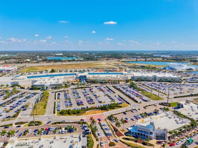 4405 BEAUCHAMP COURT, Sarasota, FL 34243