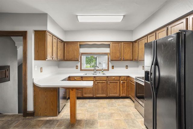 1324 W WASHINGTON STREET, Appleton, WI 54914