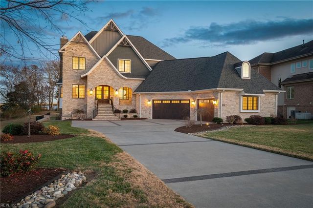 230 Wentworth CT, Suffolk, VA 23436