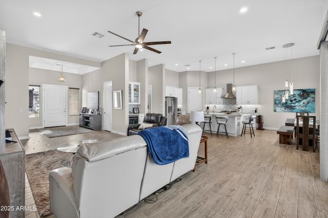 2120 W Tanya Trail, Phoenix, AZ 85086